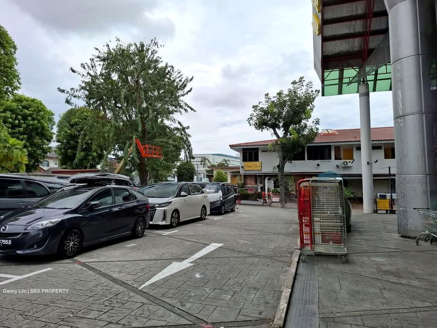 Bedok Market Place (D16), Shop House #622563511